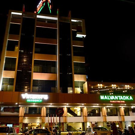 Hotel Treebo Trend Vinamra Residency Navi Mumbai Exterior foto